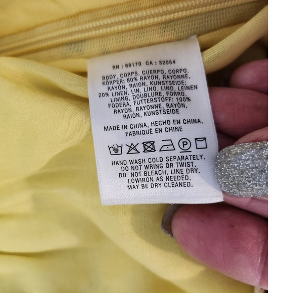 Anthropologie FEATHER BONE‎ Talese Yellow Floral Wide-Leg Crop Pants Size 8 - Picture 8 of 11